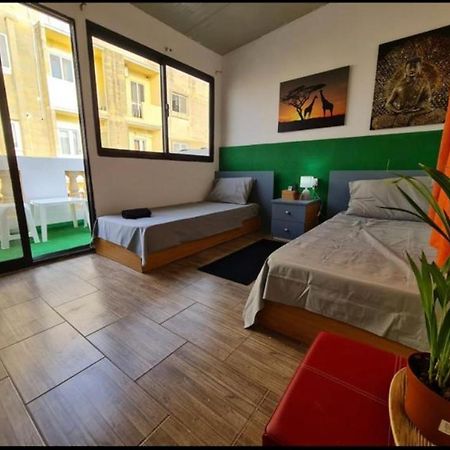 Room 6- Private Room With Private Terrace, Private Bathroom, Ac And Wifi سليمة المظهر الخارجي الصورة