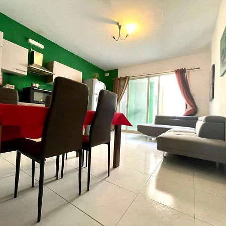 Room 6- Private Room With Private Terrace, Private Bathroom, Ac And Wifi سليمة المظهر الخارجي الصورة